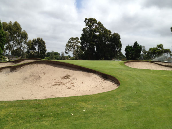 コモンウエルス｜チッピング練習場