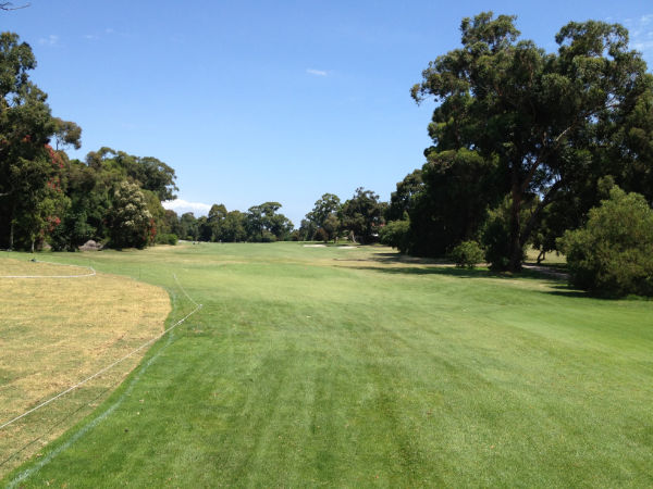 ゴルフ場写真３