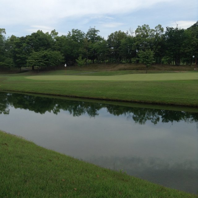 飯能くすの樹カントリー倶楽部