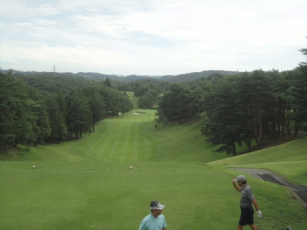 青梅ゴルフ倶楽部
