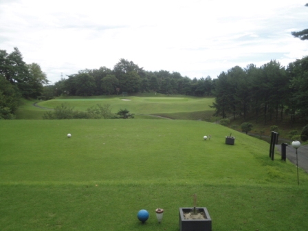 青梅ゴルフ倶楽部