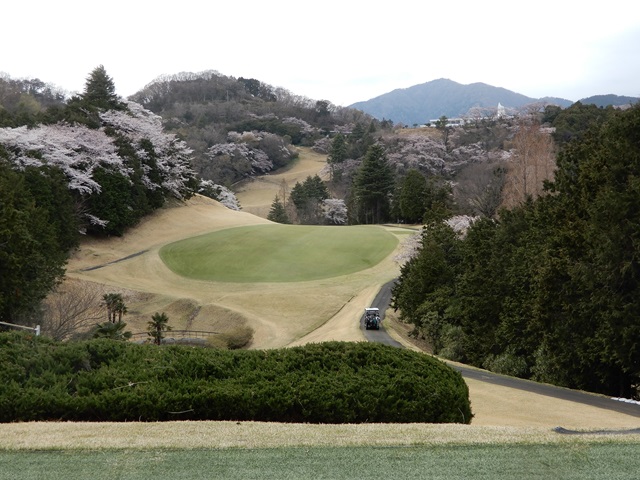 伊勢原カントリークラブ