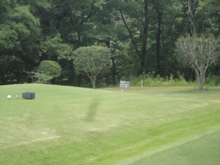 青梅ゴルフ倶楽部