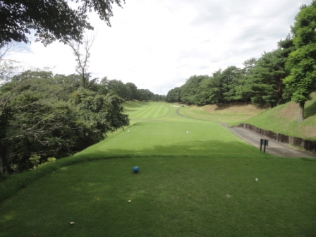 青梅ゴルフ倶楽部