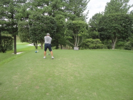 青梅ゴルフ倶楽部