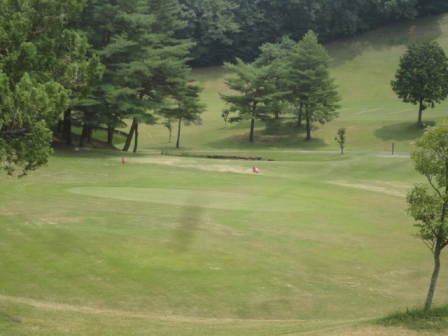 青梅ゴルフ倶楽部