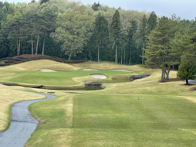 静ヒルズカントリークラブ