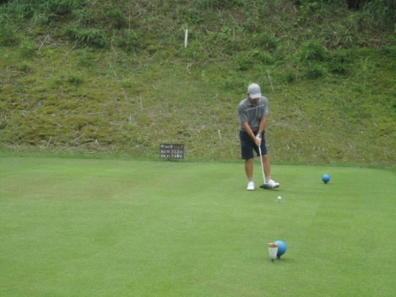 青梅ゴルフ倶楽部