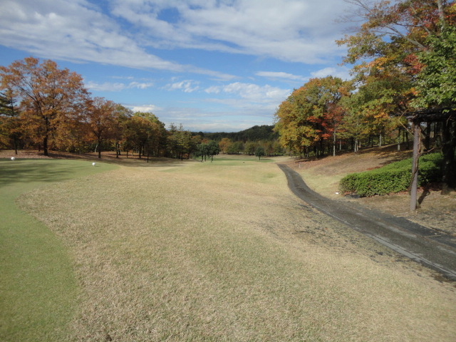 鳩山カントリークラブ