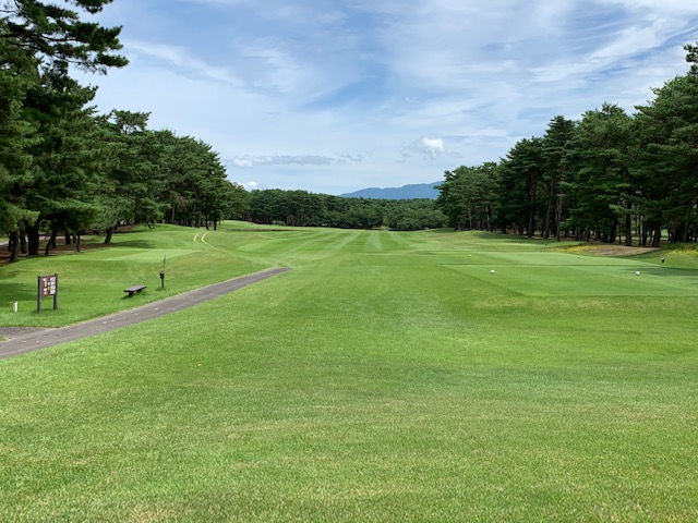 紫雲ゴルフ倶楽部