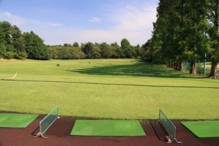 ドライビングレンジ（梅郷）