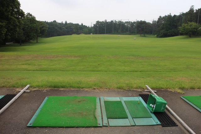 ドライビングレンジ