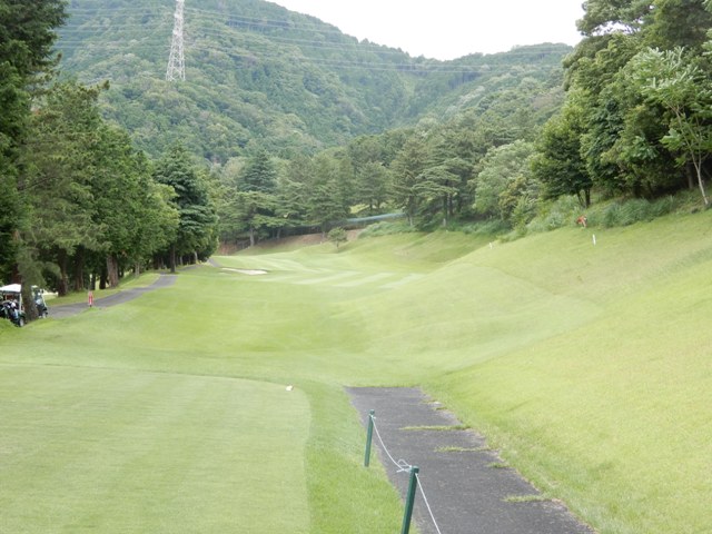 秦野カントリークラブ