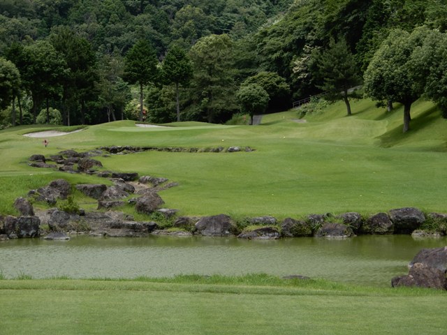 秦野カントリークラブ