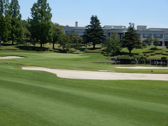 石坂ゴルフ倶楽部