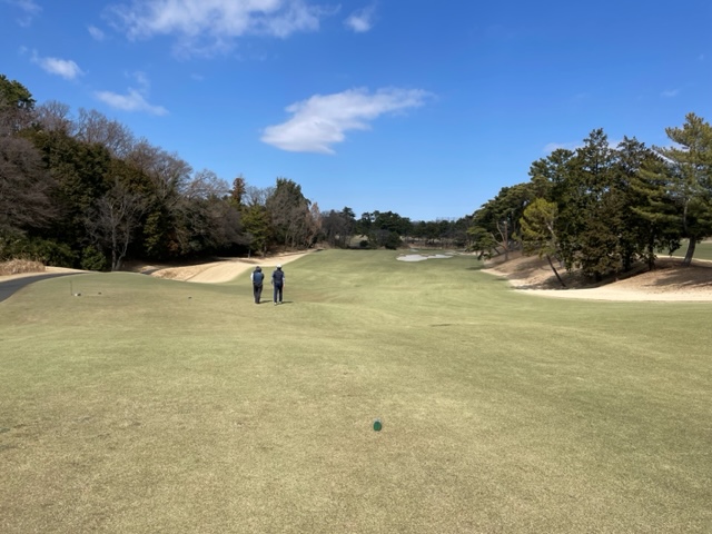 横浜カントリークラブ