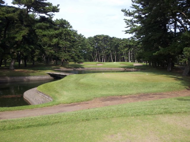 ４番